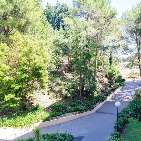 Lejlighed Furnished Studio With A Terrace & A Swimming Pool In A Charming Condominium