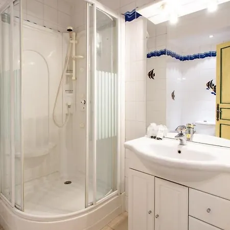 Apartamento Furnished Studio With A Terrace & A Swimming Pool In A Charming Condominium